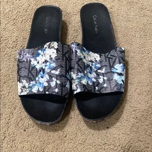 Calvin Klein Women's Black Floral Slides